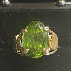 Elegant Gold wrap wire & peridot Gemstone Ring